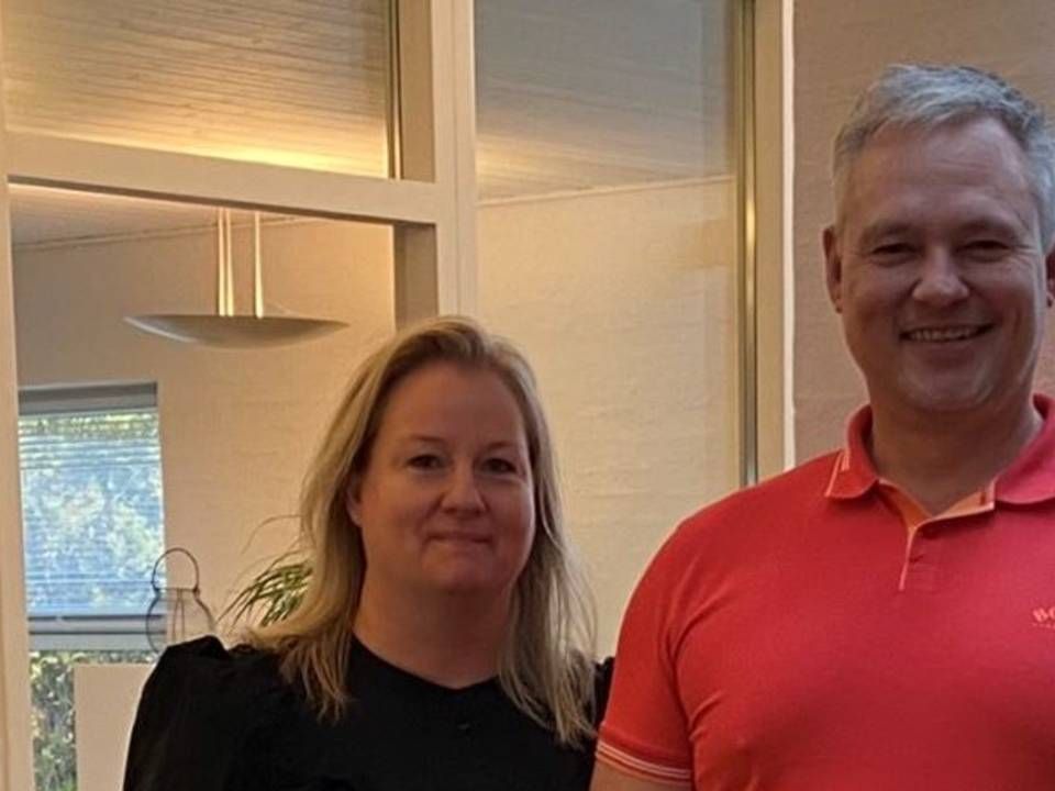 Kontorchef Anette Hermansen og direktør Claus Renner Petersen i Brevis indgår nu strategisk samarbejde med den svneske forsikringsmægler Söderbeg & Partners. | Foto: PR