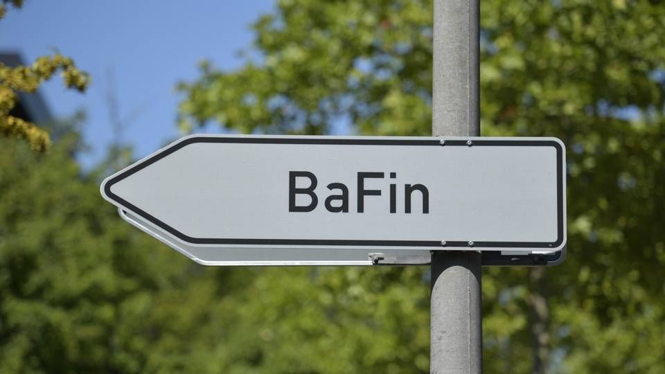 BaFin, Hinweisschild zum Dienstsitz in Bonn | Foto: picture alliance/Bildagentur-online
