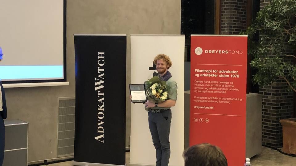 Henrik Boensvang, adm. direktør for CLA By Penneo, modtager prisen som årets legaltechvirksomhed ved Norcic Legal Tech Day 2020. | Foto: Kristoffer Ingemand