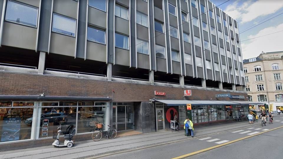 Hjørneejendommen på Frederiksberg, som dansk pensionsselskab har solgt til HL Managements nye fond. | Foto: Google Maps