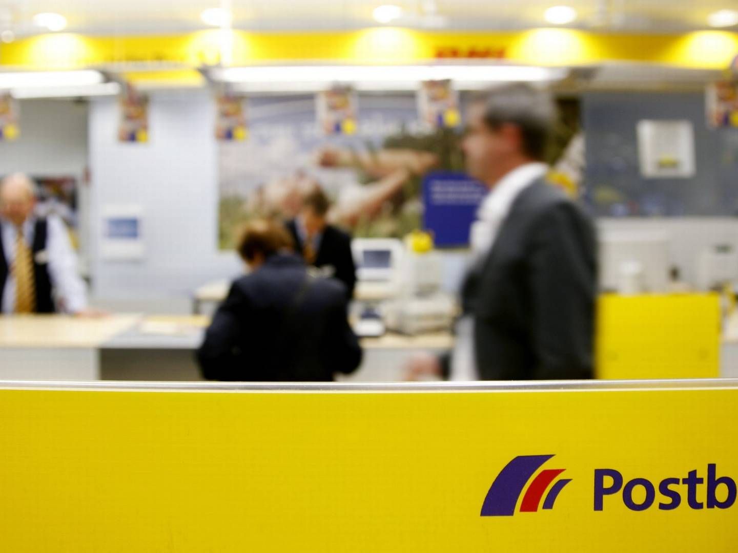 Service der Postbank | Foto: picture-alliance/ dpa | Felix Heyder