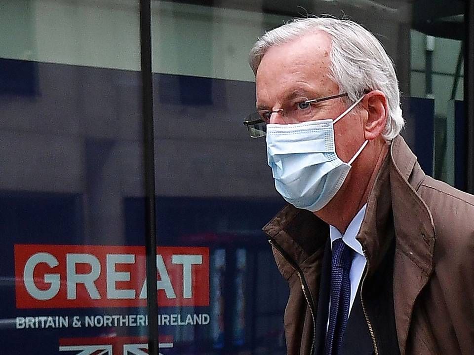 EU's chefforhandler, Michel Barnier, tog en pause fra forhandlingerne med briterne onsdag for at briefe EU's ambassadører om siuationen. Fra EU's side afviser man ikke at fortsætte forhandlingerne på den anden side af nytår, hvis ikke der kommer en aftale inden. | Foto: Justin Tallis/AFP/Ritzau Scanpix