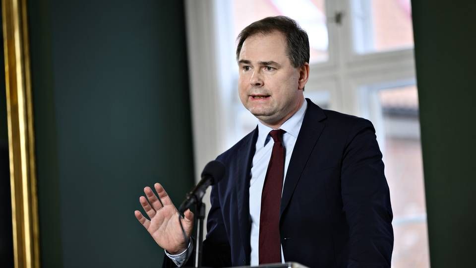 "Vi har endnu ikke lagt os fast på, hvordan den skal udmøntes, men det gør vi sammen med virksomhederne," siger finansminister Nicolai Wammen om ny digitaliseringsfond. | Foto: Philip Davali