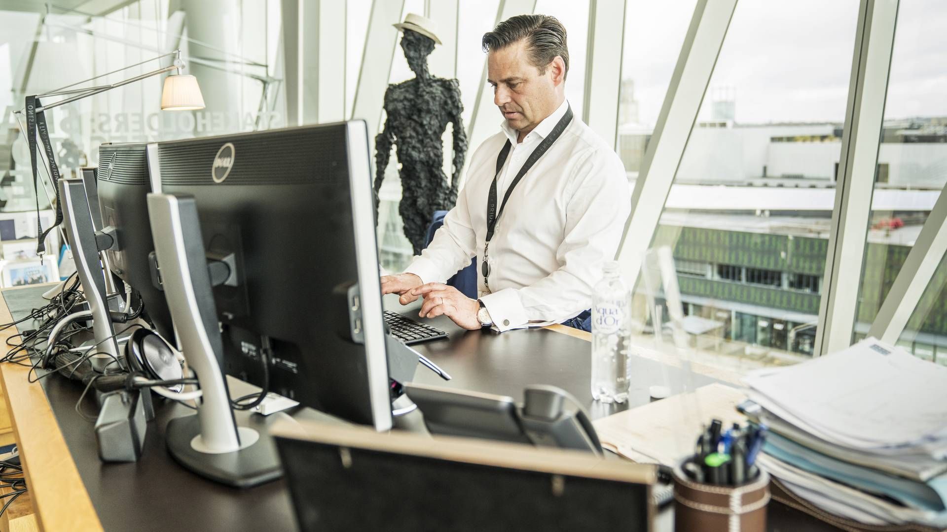 "Det har været for kompliceret før. Det har været for sofistikeret for, at mange ville synes, det var lige noget for dem. Det er noget, vi vil prøve at lave massivt om på nu," siger CEO i Saxobank om at målrette investeringsprodukter til kvinder. | Foto: Stine Bidstrup/ERH