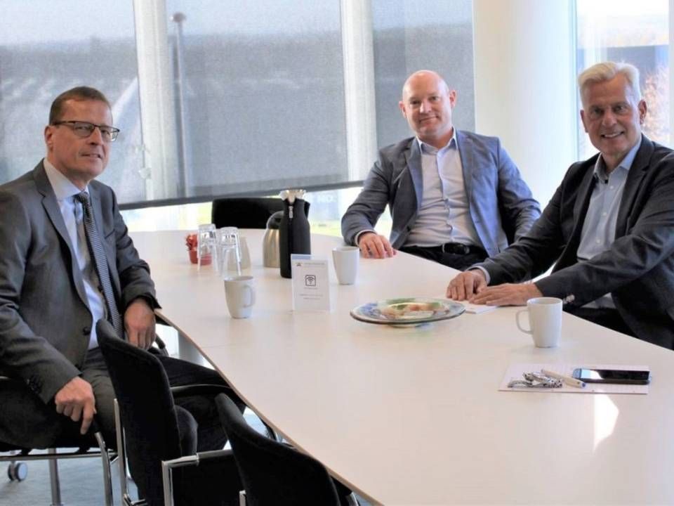 Henrik Hagbarth (tv.), Anders Bredgaard (midt) og Finn Bødstrup (th.) danner det nye advisory board for Advokatfirmaet.dk. | Foto: PR/Advokatfirmaet.dk