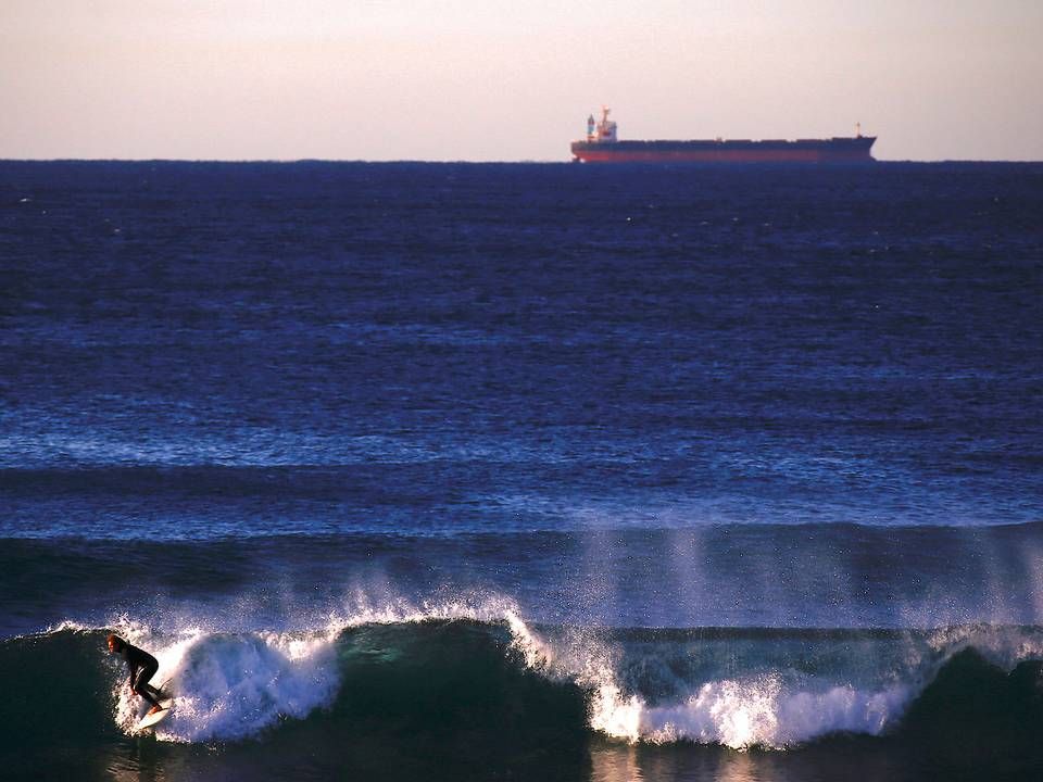 Coal carrier pictured off the coast of Newcastle, Australia. | Photo: David Gray/Reuters/Ritzau Scanpix