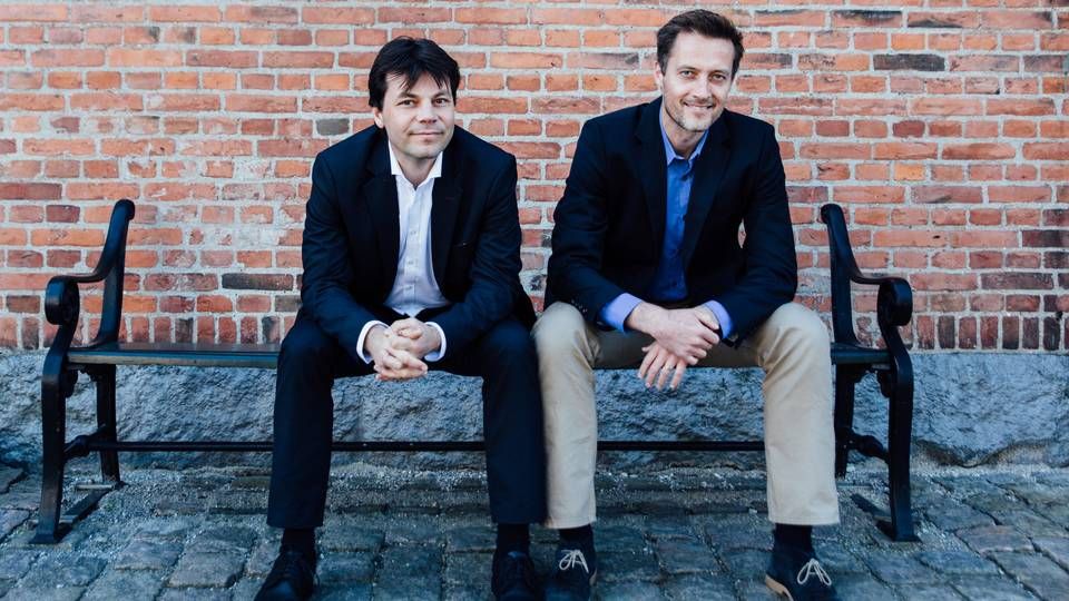 Direktør i Newbanking, Christian Visti Larsen (tv.), og teknisk direktør, Morten Helles (th). | Foto: Oscar Haumann/PR
