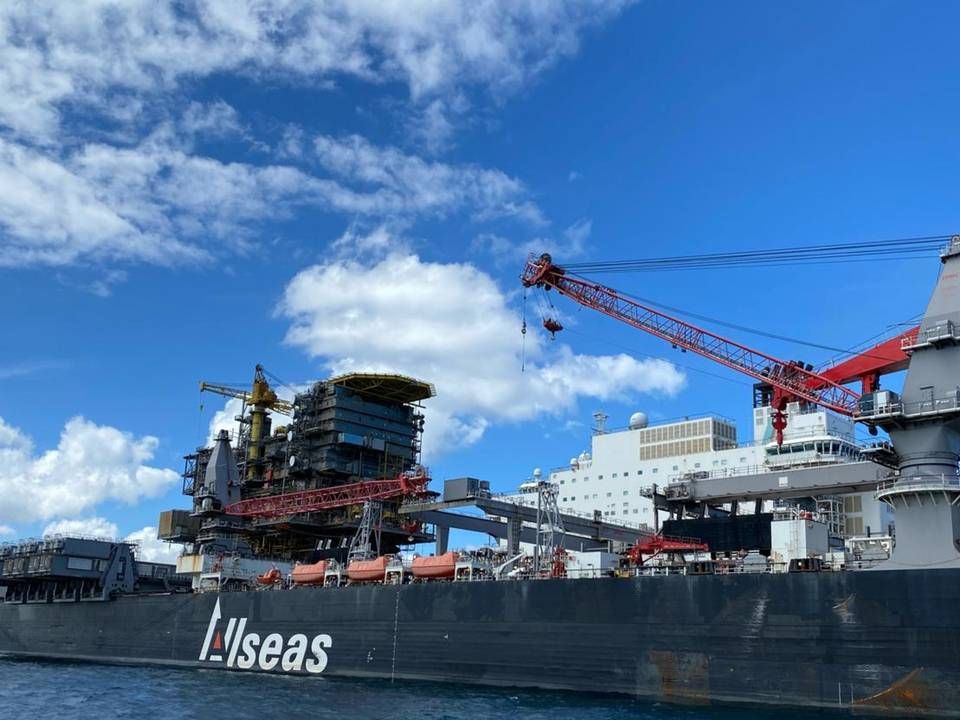 Mens de gamle Tyra-anlæg er blevet taget ned og sejlet væk, arbejder bl.a. Sembcorp på det nye Tyra i en helt anden del af verden. | Foto: Frederikshavn havn