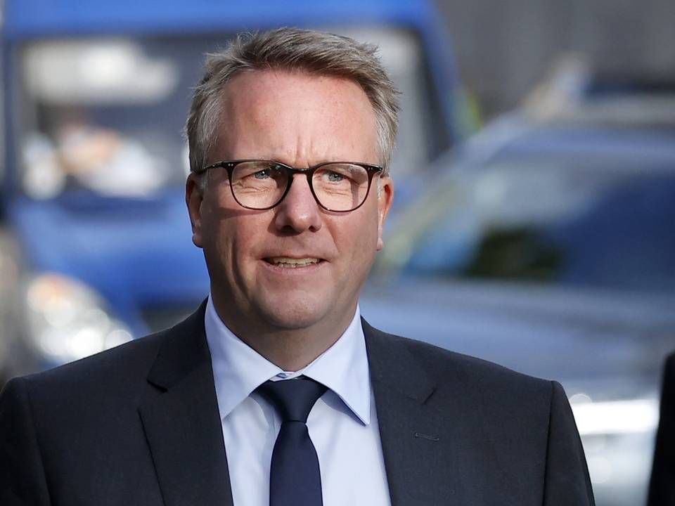 Fungerende finansminister, skatteminister Morten Bødskov (S) er i spidsen for forhandlingerne. | Foto: Jens Dresling