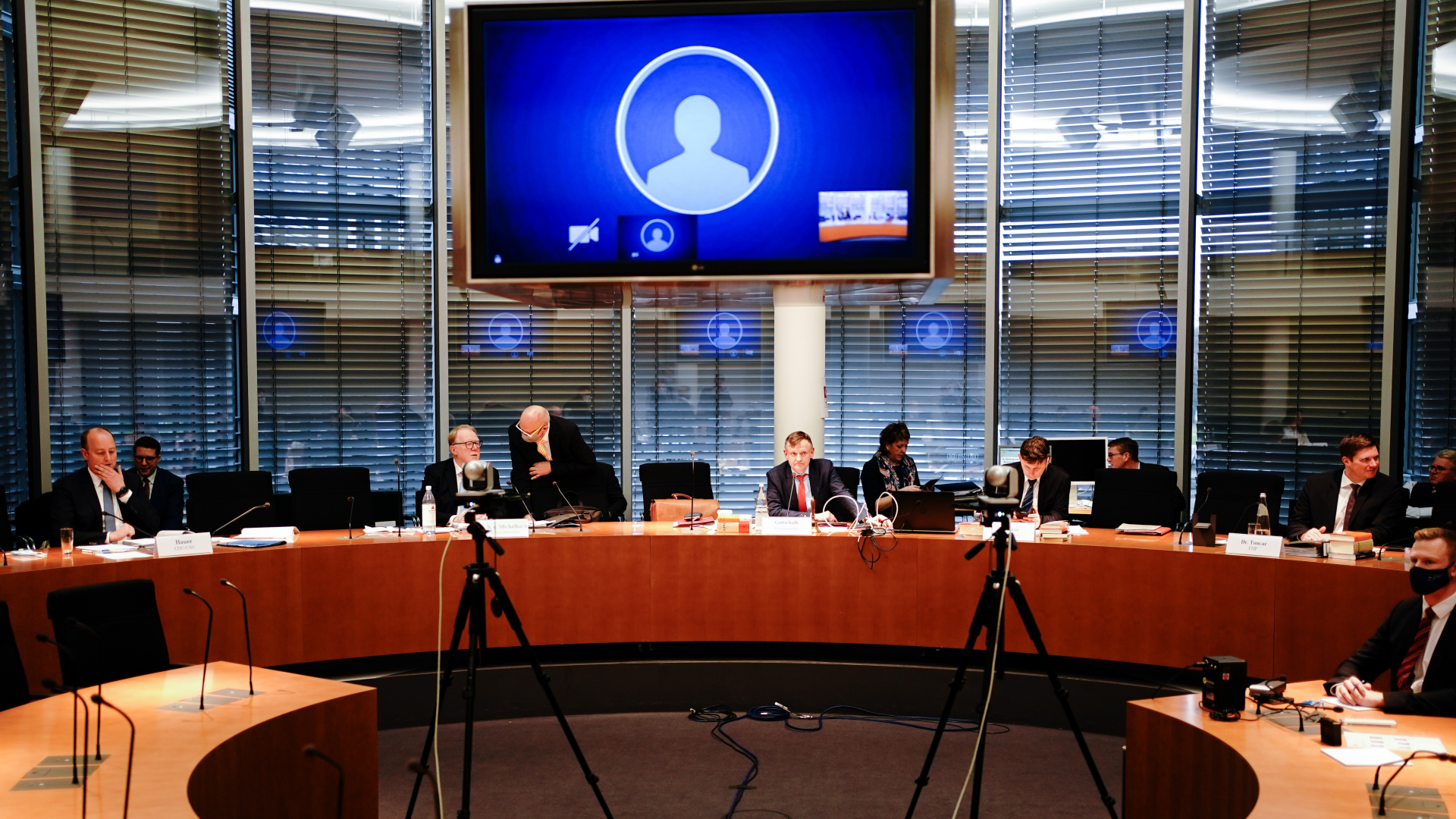 Das ist die Perspektive der Zeugen im Wirecard-Untersuchungsausschuss | Foto: picture alliance/dpa | Kay Nietfeld