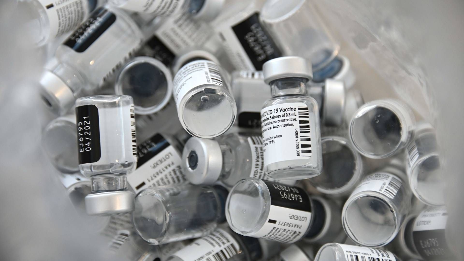 Danmark har sikret sig 2,6 millioner flere doser af coronavaccinen fra det amerikanske medicinalfirma Johnson & Johnson. | Foto: SEBASTIEN BOZON/AFP / AFP