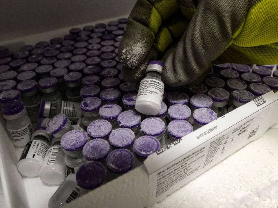 "[...] et markant forøget antal doser vil blive tilgængelige for landene fra midten af februar og frem," oplyser Pfizer. | Foto: JEAN-FRANCOIS MONIER/AFP / AFP