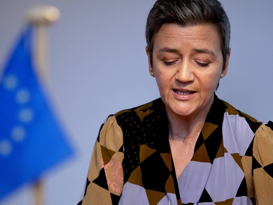 "I denne uge indleder vi konsultationer med lande om at forlænge og substantielt øge rammen for, hvor meget støtte, der kan gives til virksomhederne," siger Margrethe Vestager, skriver mediet. | Foto: Finn Frandsen