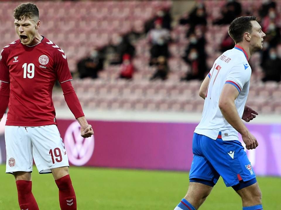 den gamle kviklånslov har blandt andet betydet, at Arbejdernes Landsbank droppede sit sponsorat af landsholdet. | Foto: Lars Poulsen