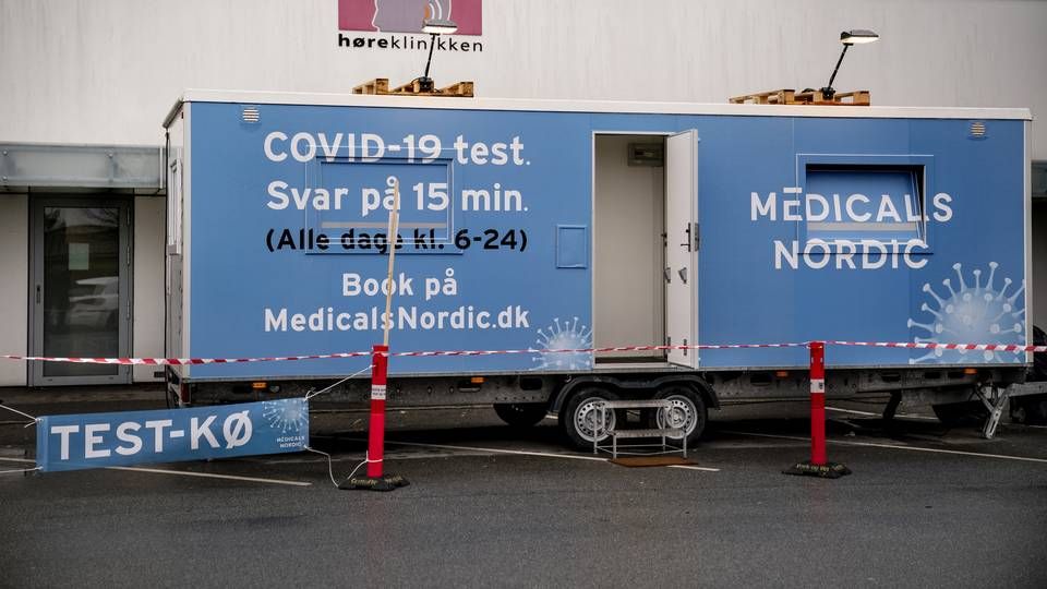 Hvis du er gået ind i en testvogn fra Medicals Nordic og er blevet testet positiv for covid-19, er dine personlige data sandsynligvis blevet delt på Whatsapp. | Foto: LISELOTTE SABROE