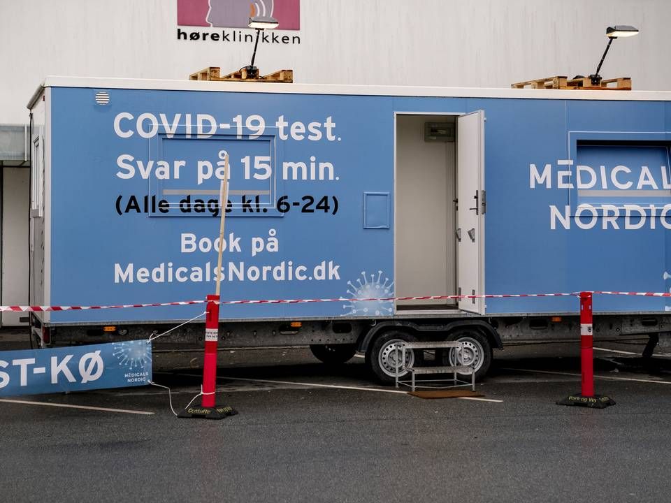Hvis du er gået ind i en testvogn fra Medicals Nordic og er blevet testet positiv for covid-19, er dine personlige data sandsynligvis blevet delt på Whatsapp. | Foto: LISELOTTE SABROE
