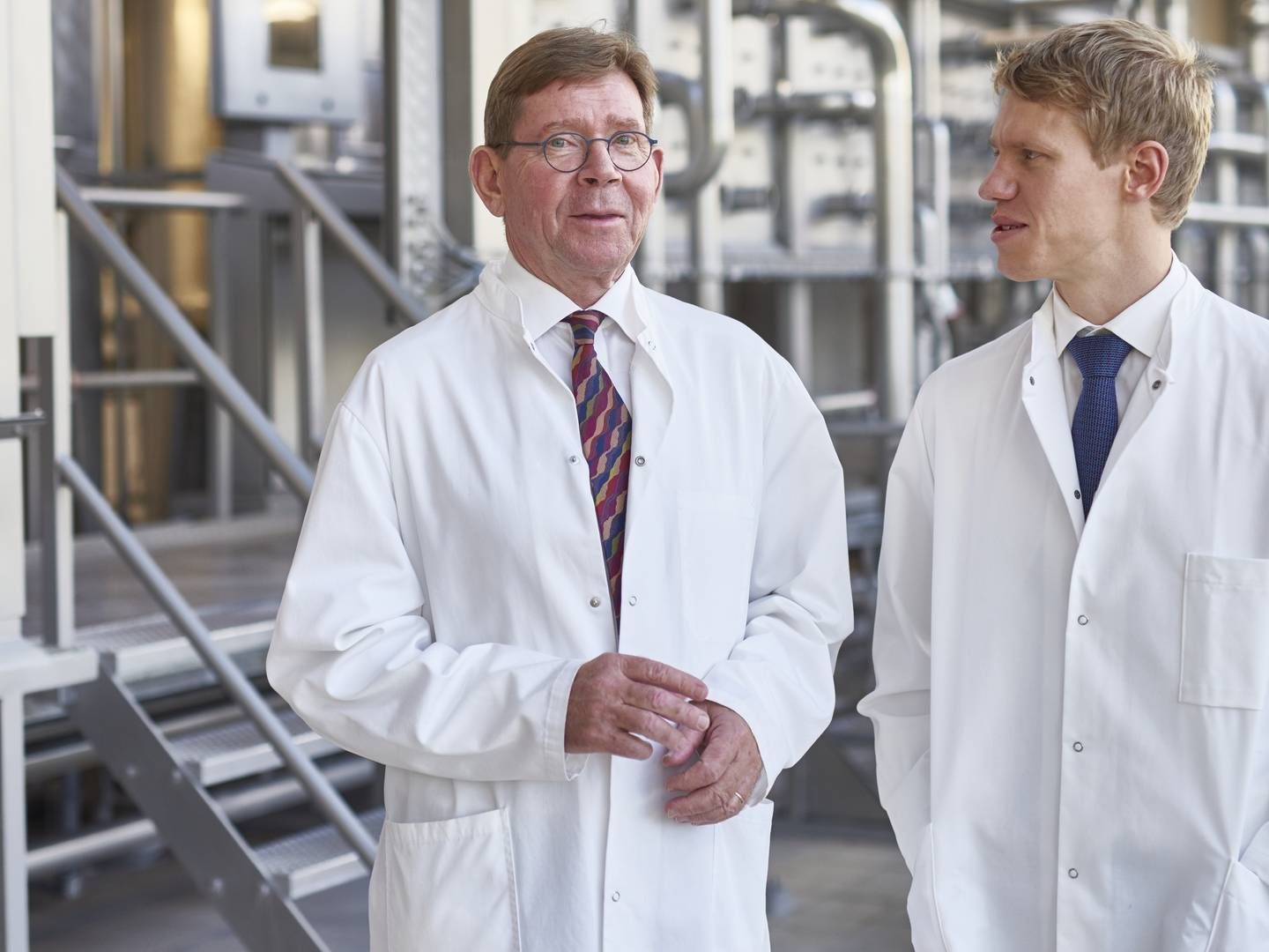 Ledelsen hos Pharmacosmos, herunder adm. direktør Lars Christensen (t.v) og Tobias Sidelmann Christensen (t.h), vil lave et stort sats i Kina med etableringen af et nyt datterselskab. | Foto: Pharmacosmos / PR