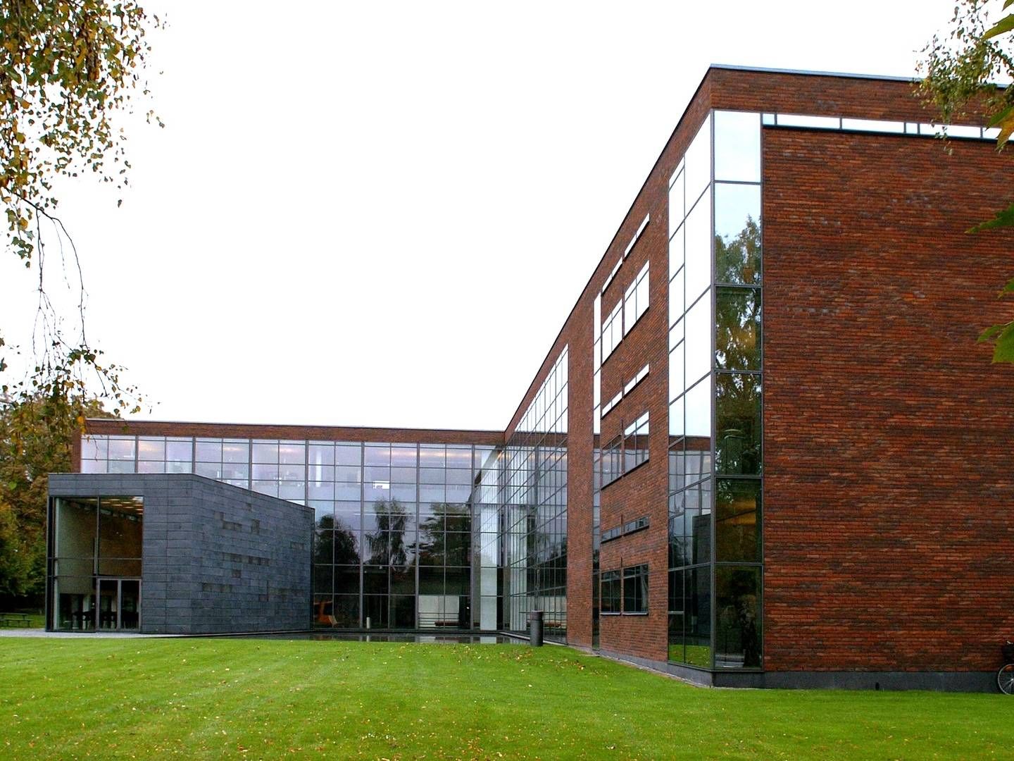 Det tidligere hovedsæde for entreprenørkoncernen Pihl & Søn er en del af de tre ejendomme, som nu sælges til Nrep. | Foto: Bo Svane
