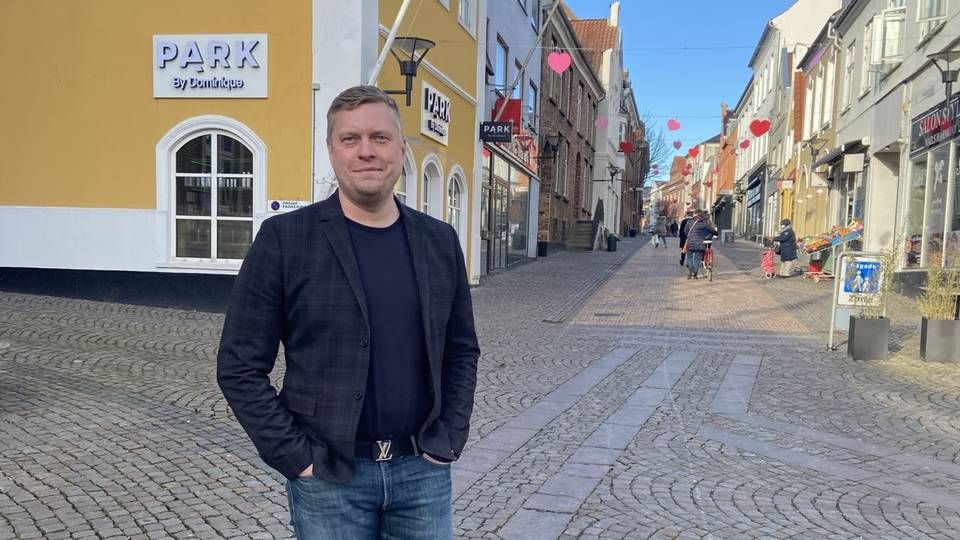 Jeg er sikker på, at vi via mit store erhvervsnetværk kan vinde markedsandele her i Sydjylland," udtaler Morten Rask Koch Dahl, nytiltrådt partner i EDC Erhverv Poul Erik Bech Aabenraa. | Foto: PR / EDC Erhverv Poul Erik Bech