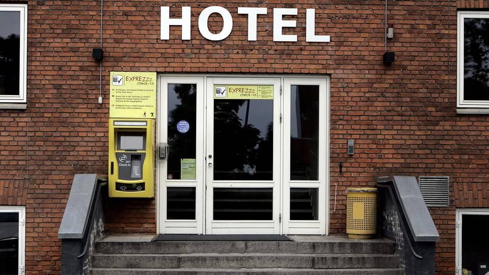 "Restauranterne er lukkede, og man må ikke forsamles mere end fem mennesker, så forretningsgrundlaget er væk," siger Peter Schelde, adm. direktør for Comwell Hotels. | Foto: Finn Frandsen