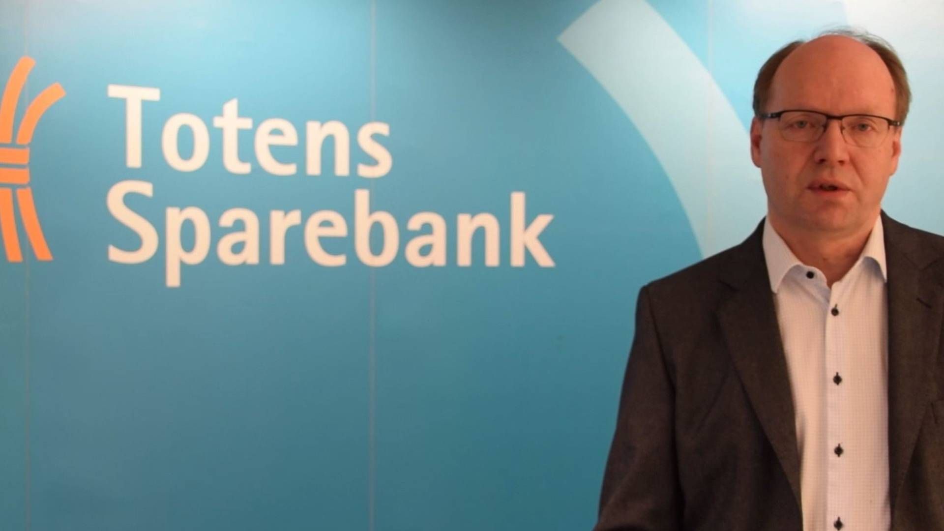 Ciseadministrerande banksjef Stig Håvard Blikseth i Totens Sparebank. | Foto: Totens Sparebank
