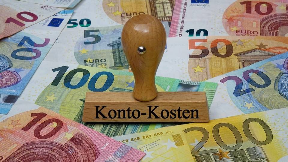 Stempel und Konto Kosten (Themenbild) | Foto: picture alliance / ZB | Z6944 Sascha Steinach