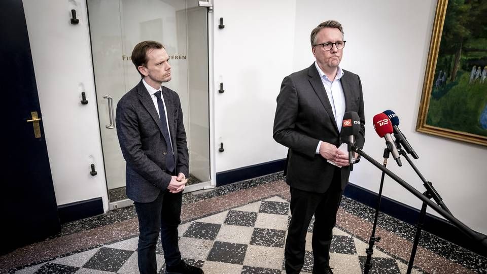 I begyndelsen af februar præsenterede fungerende finansminister Morten Bødskov (S) og beskæftigelsesminister Peter Hummelgaard (S) en justering af hjælpepakkerne til små erhvervsdrivende. | Foto: Mads Claus Rasmussen