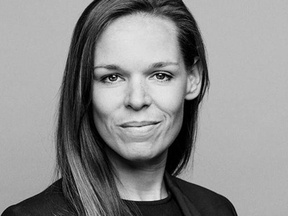 Sofie Dehlholm Skovgaard tager plads i Horten 15. marts 2021. | Foto: Gorrissen Federspiel / PR