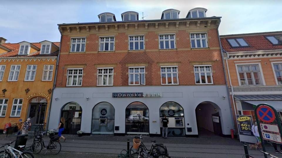 Denne knap 1000 kvm ejendom på Brogade 3 i Køge er blandt de fem handlede ejendomme. | Foto: Google Street View
