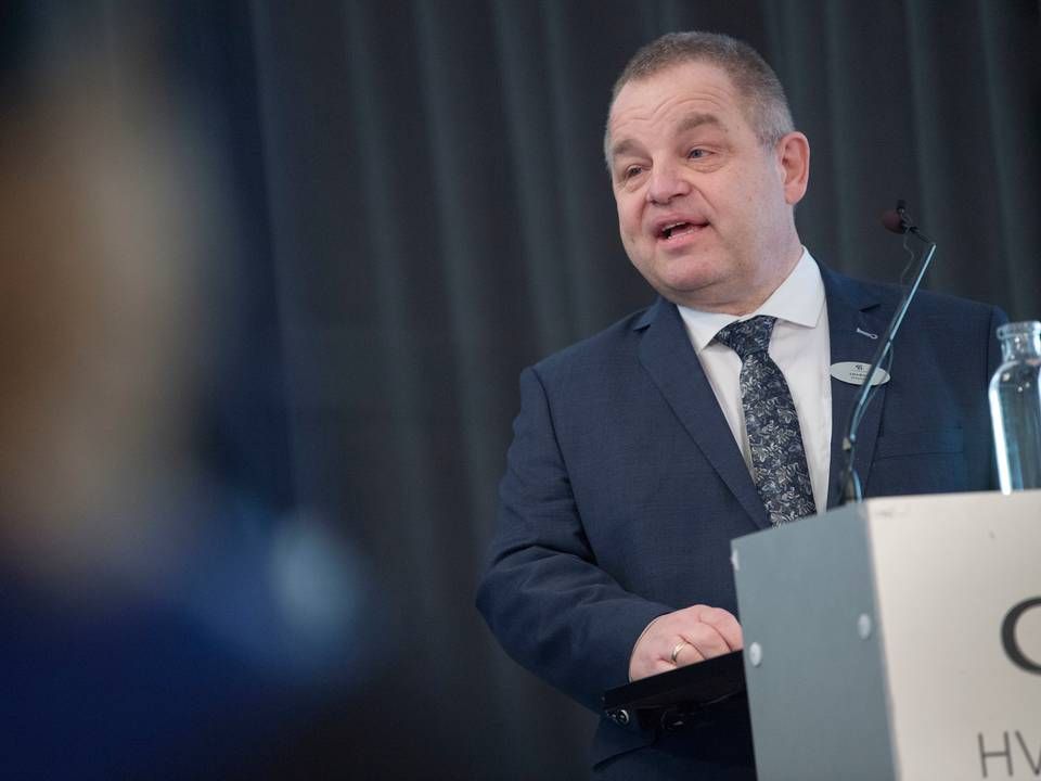 Bankforsker ved Aalborg Universitet, Lars Krull, tror, at der vil være færre banker i fremtidens Danmark. | Foto: Daniel Hedelund