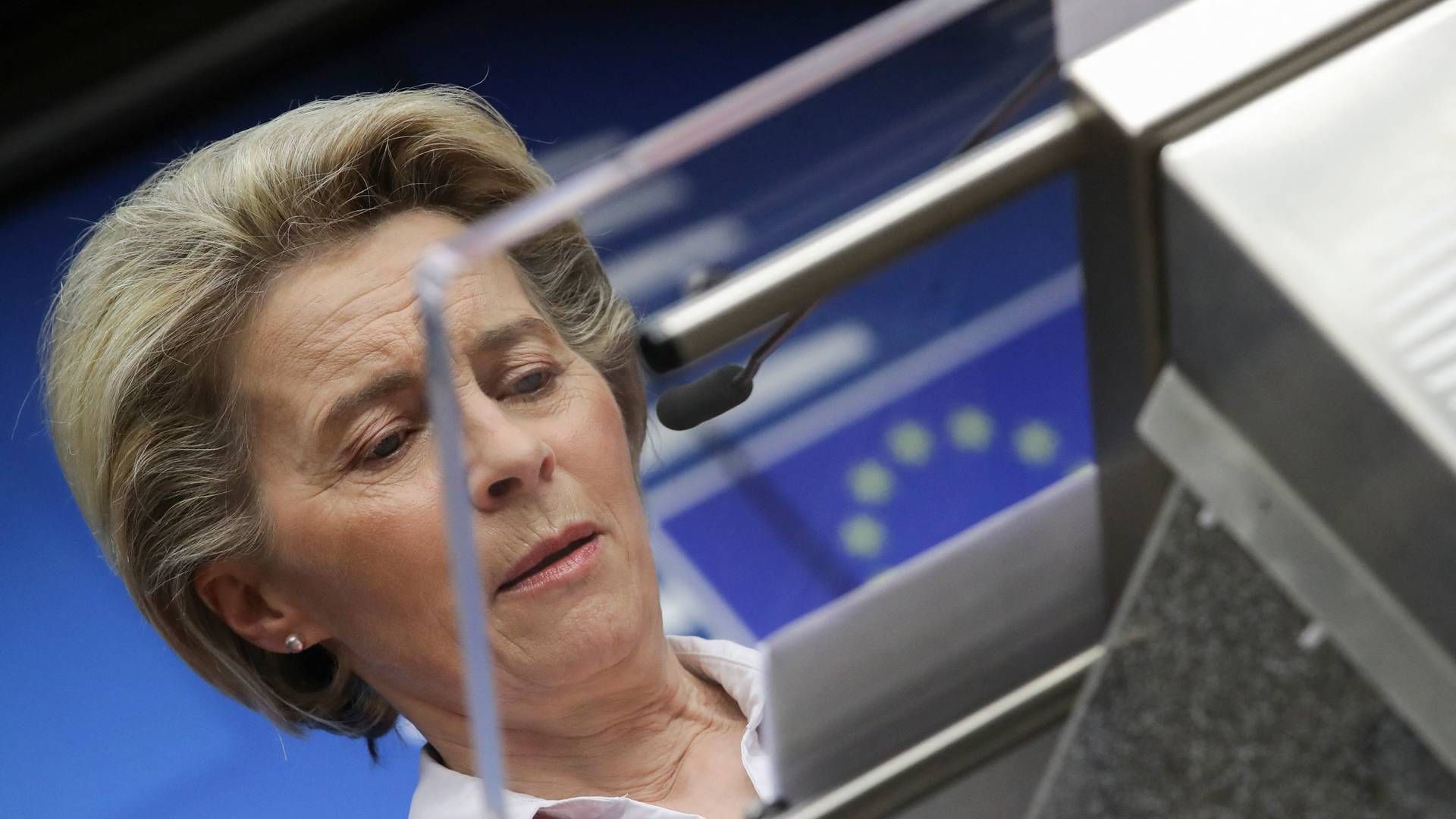 EU-landene bør sikre sig kontrol med sundhedsdata i forbindelse med udviklingen af vaccinepas, lyder det fra Ursula von der Leyen. | Foto: Olivier Hoslet/AFP / POOL