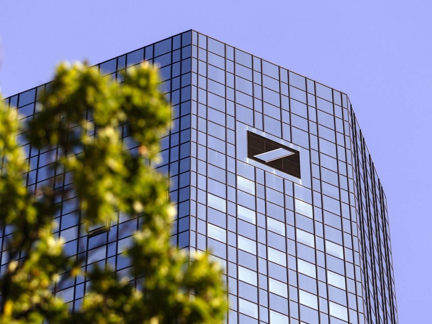 Die Deutsche Bank in Frankfurt am Main | Foto: picture alliance / Geisler-Fotopress | Christoph Hardt/Geisler-Fotopres