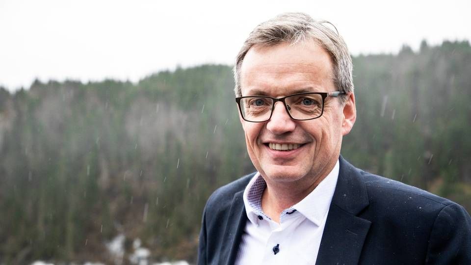 – Vi er fullbooket tre uker fremover, inkludert i helgene, sier administrerende banksjef Jon Håvard Solum i Grong sparebank. | Foto: Pressebilde