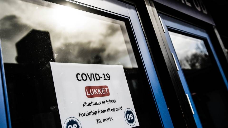 Coronavirussen har holdt samfundet lukket gennem et par måneder, og nu ser vaccineplanerne ud til at trække ud. | Foto: Tim Kildeborg Jensen//