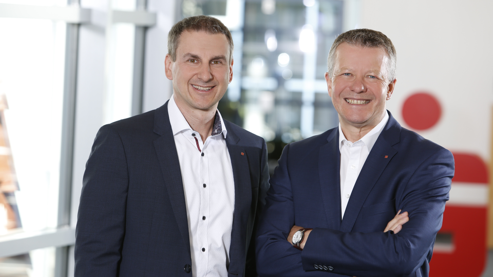 Jens Härtel (Vorstandsvorsitzender) und Achim Frohss (Vorstandsmitglied) (v.l.n.r.) | Foto: Sparkasse Höxter