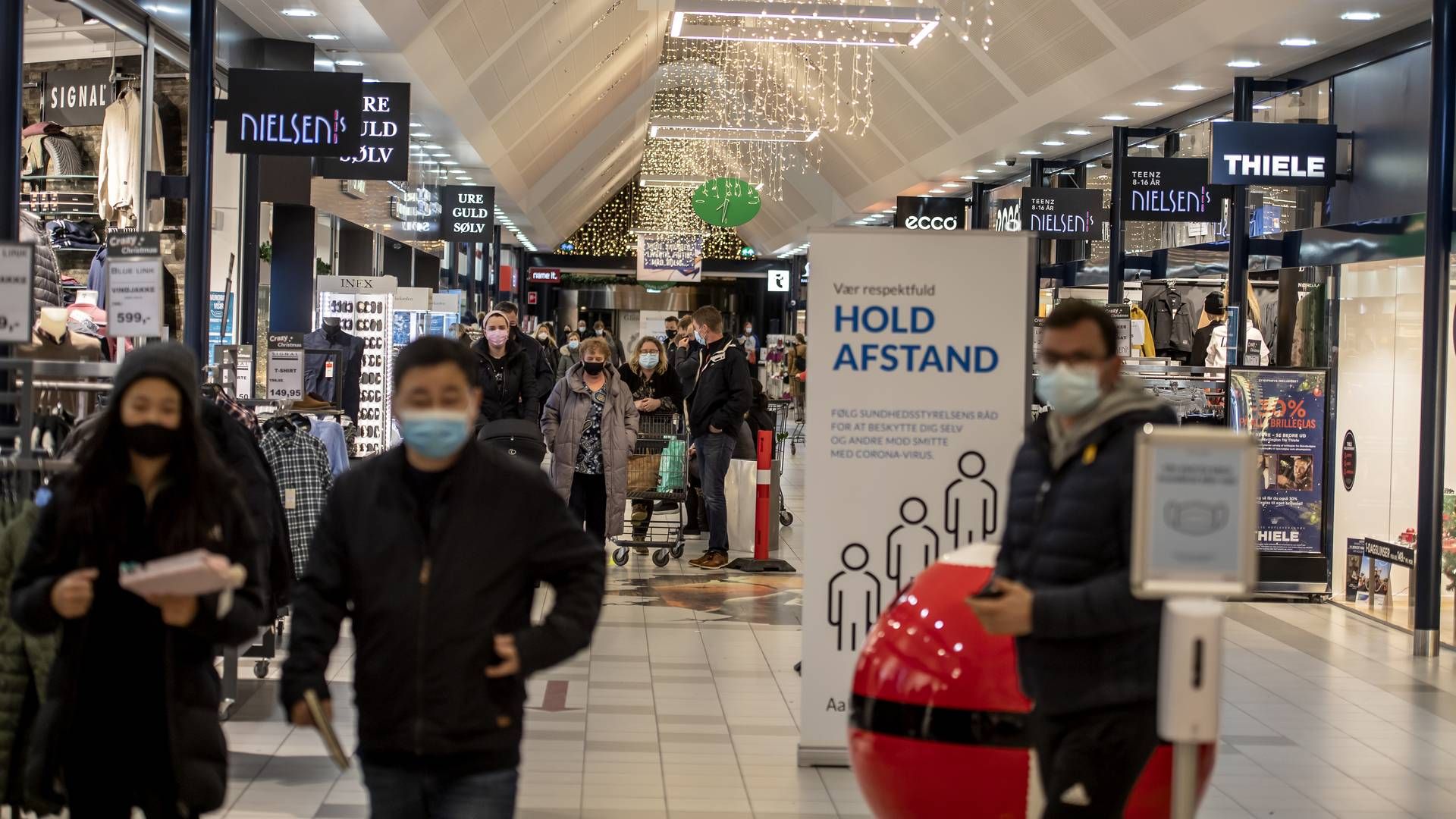 Regeringen har sammen med et bredt flertal besluttet at udvide hjælpepakkerne en smule til bl.a. butikker i storcentre. | Foto: René Schütze