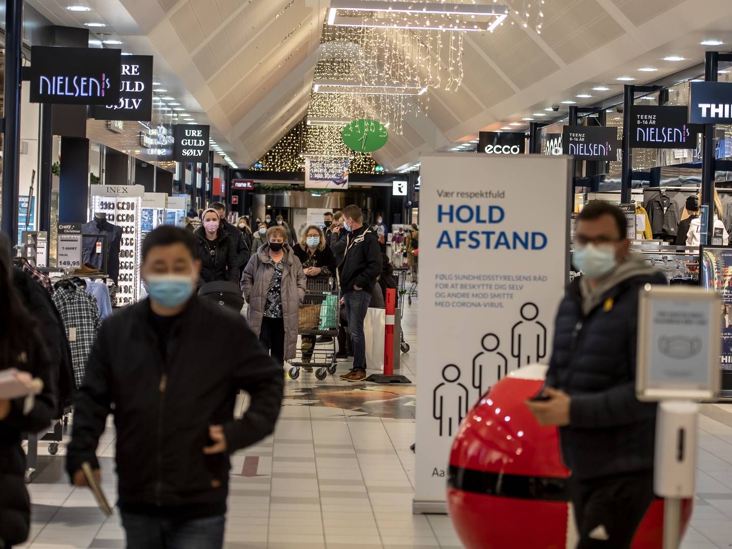 Regeringen har sammen med et bredt flertal besluttet at udvide hjælpepakkerne en smule til bl.a. butikker i storcentre. | Foto: René Schütze