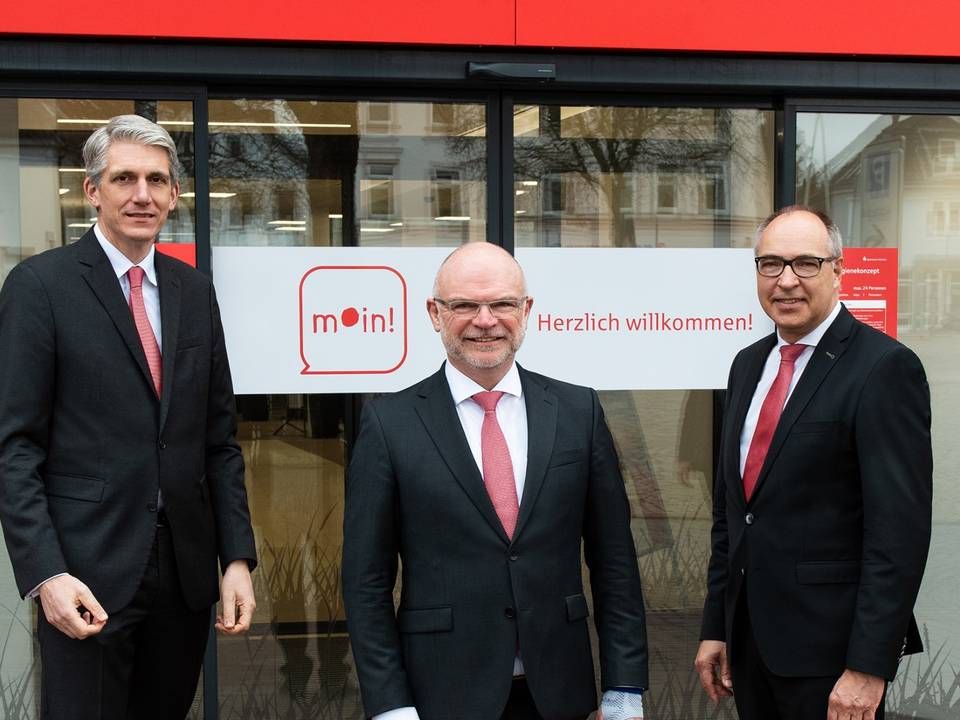 Vorstand der Sparkasse Holstein Michael Ringelhann, Joachim Wallmeroth, Thomas Piehl | Foto: Sparkasse Holstein