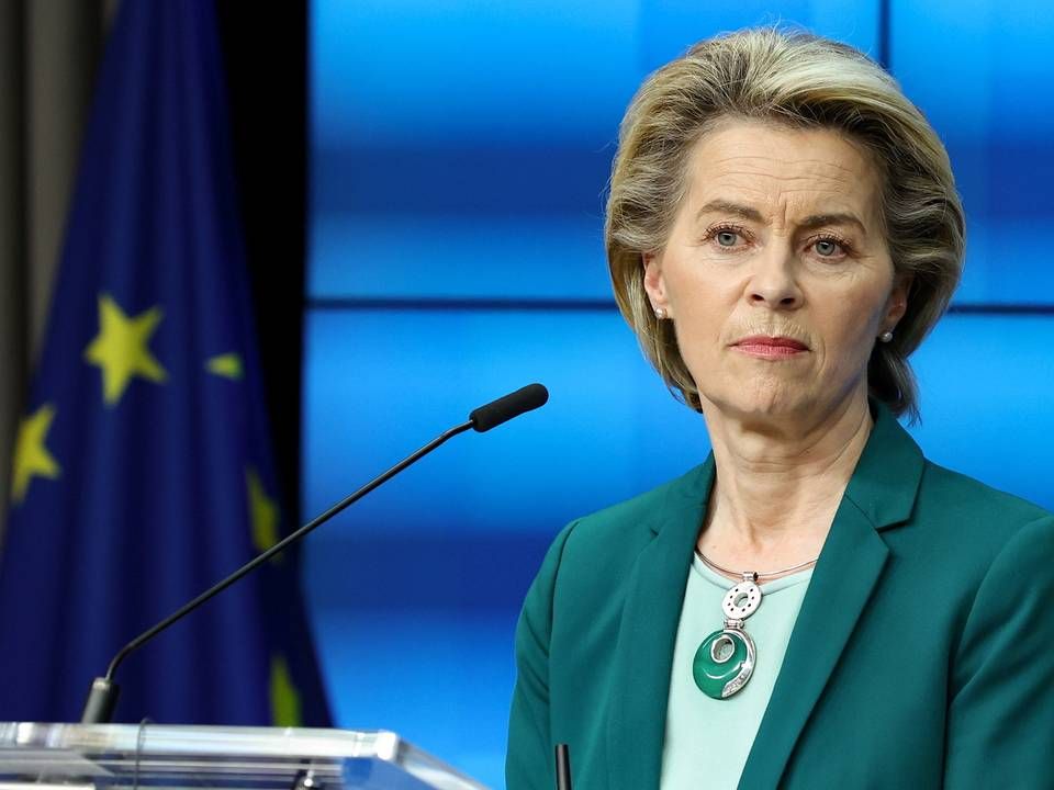 EU-Kommissionens formand, Ursula von der Leyen, har ikke tænkt sig at lade Astrazeneca slippe afsted med at levere færre vacciner end lovet i kontrakten med unionen. | Foto: POOL/REUTERS / X80003