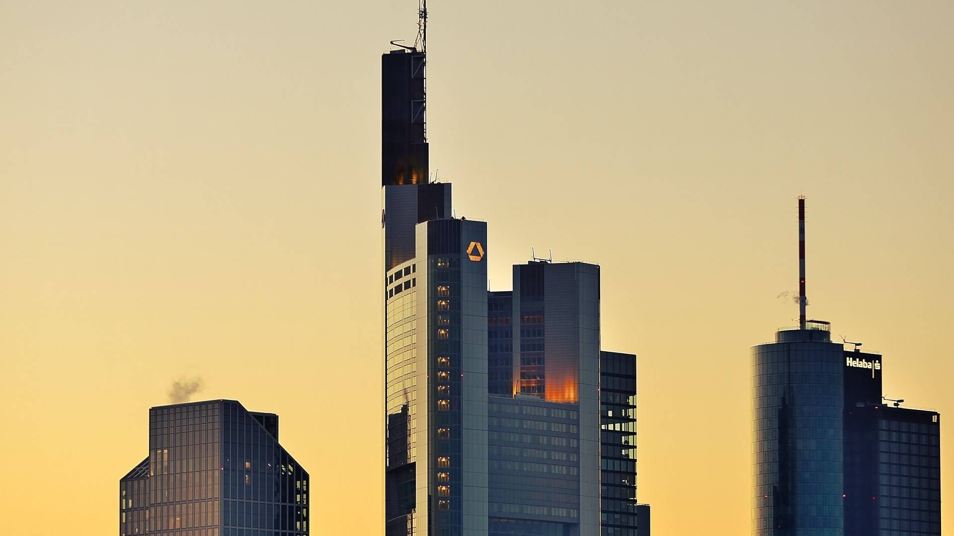 Der Commerzbank-Tower in Frankfurt am Main | Foto: picture alliance / Daniel Kubirski | Daniel Kubirski