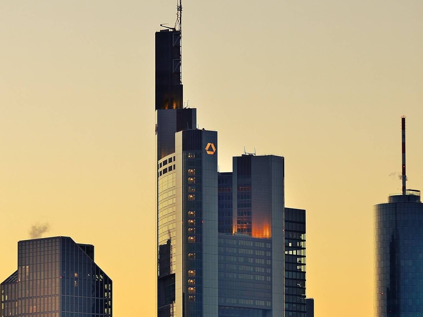 Der Commerzbank-Tower in Frankfurt am Main | Foto: picture alliance / Daniel Kubirski | Daniel Kubirski
