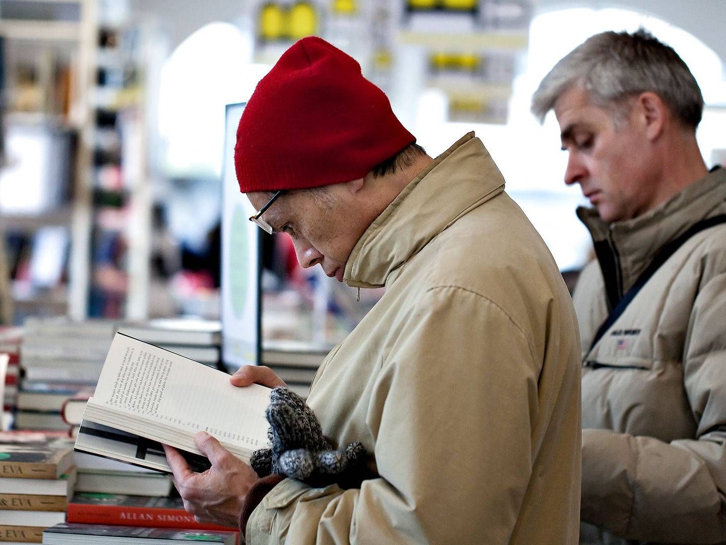 Stadig flere køber bøger uden at have stået nede i den lokale boghandel og holdt bogen rent fysisk i hånden. | Foto: Lars Krabbe/Jyllands-Posten/Ritzau Scanpix