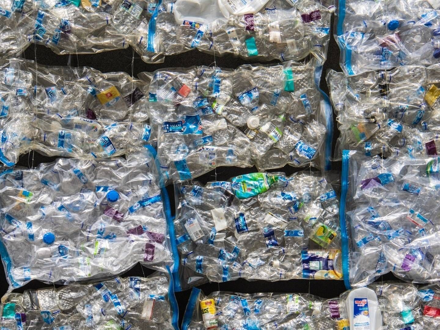 Affaldsplast fra Regionshospitalet Randers skal genbruges til ny legeplads. | Foto: Innovationsfonden/PR