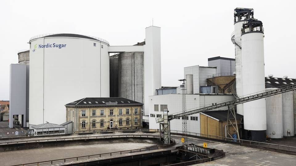 Det er blandt andet produktionen på sukkerfabrikken i Nakskov, der skal holdes i live med regeringens investering i en gasledning til Lolland-Falster. Men den investering stemmer dårligt overens med Danmarks ønske om at stoppe EU-støtte til gasprojekter, mener kritikere. | Foto: Gregers Tycho/IND