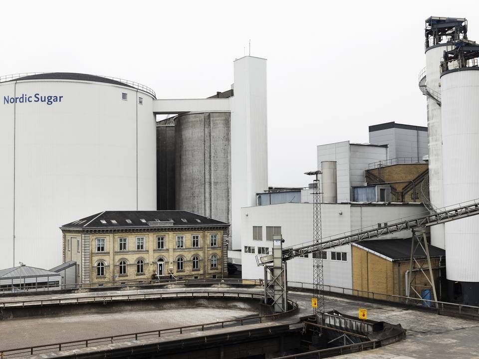 Det er blandt andet produktionen på sukkerfabrikken i Nakskov, der skal holdes i live med regeringens investering i en gasledning til Lolland-Falster. Men den investering stemmer dårligt overens med Danmarks ønske om at stoppe EU-støtte til gasprojekter, mener kritikere. | Foto: Gregers Tycho/IND