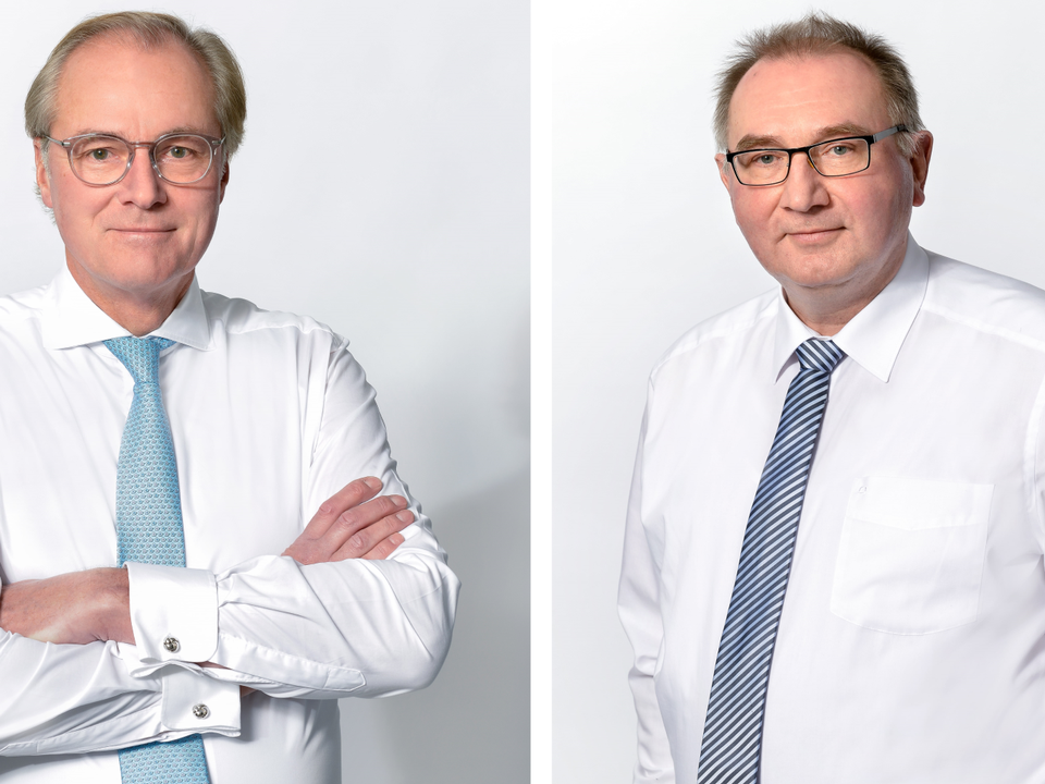 Alfred Locklair (links) und Klaus Wellner führen die Geschäfte auch nach dem Eigentümerwechsel weiter. | Foto: Volksbank BraWo