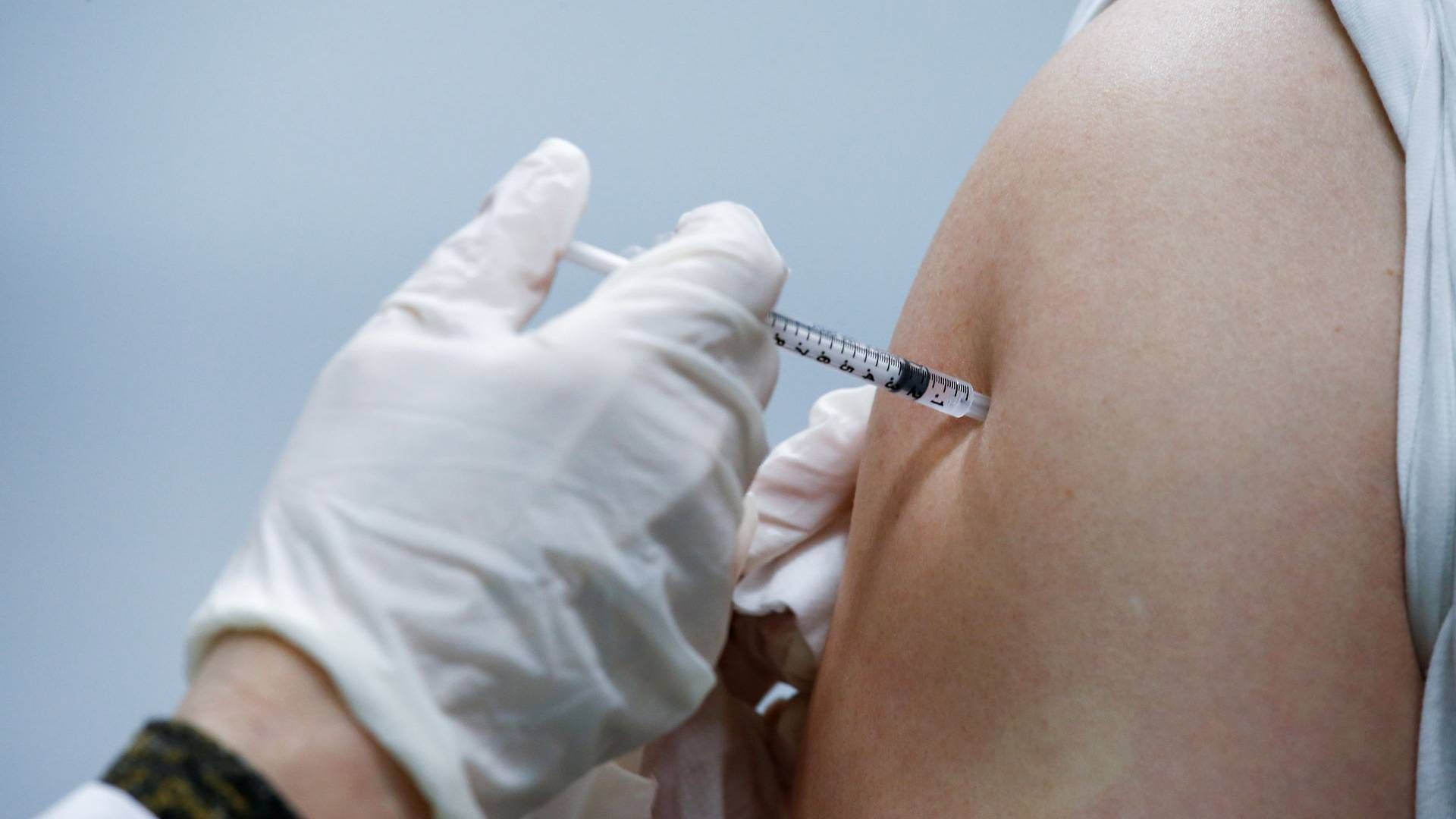 Dem, der allerede har fået første stik med AstraZeneca, vil få tilbud om en anden vaccine. | Foto: Heo Ran/Reuters