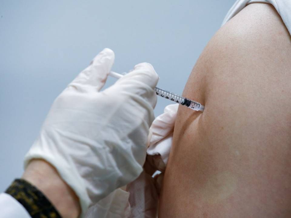 Dem, der allerede har fået første stik med AstraZeneca, vil få tilbud om en anden vaccine. | Foto: Heo Ran/Reuters