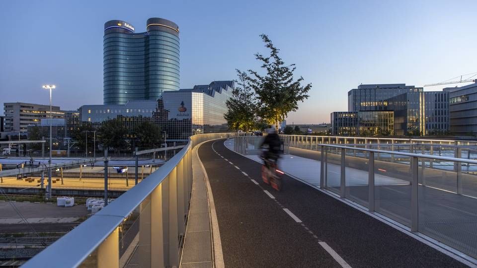 Die Zentrale der Rabobank in Utrecht. | Foto: picture alliance / Jochen Tack | Jochen Tack