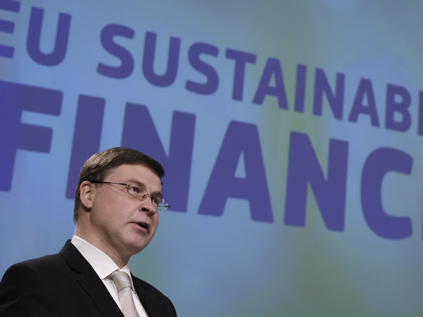 Valdis Dombrovskis, Vizepräsident der EU-Kommission | Foto: picture alliance / AA | Alexandros Michailidis